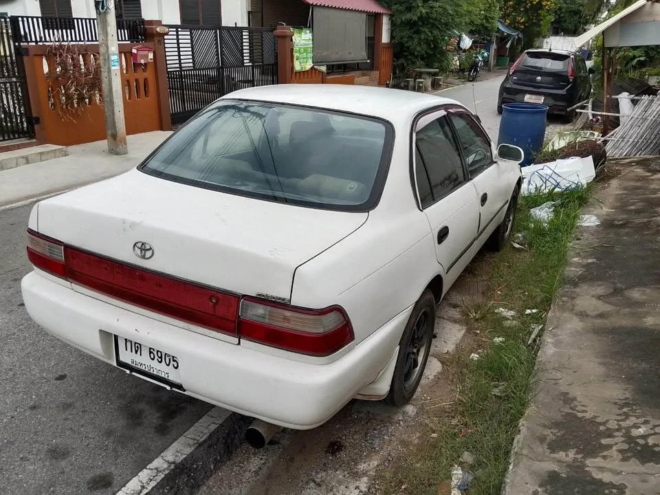 1992 Toyota Corolla Altis VII (E100) 2