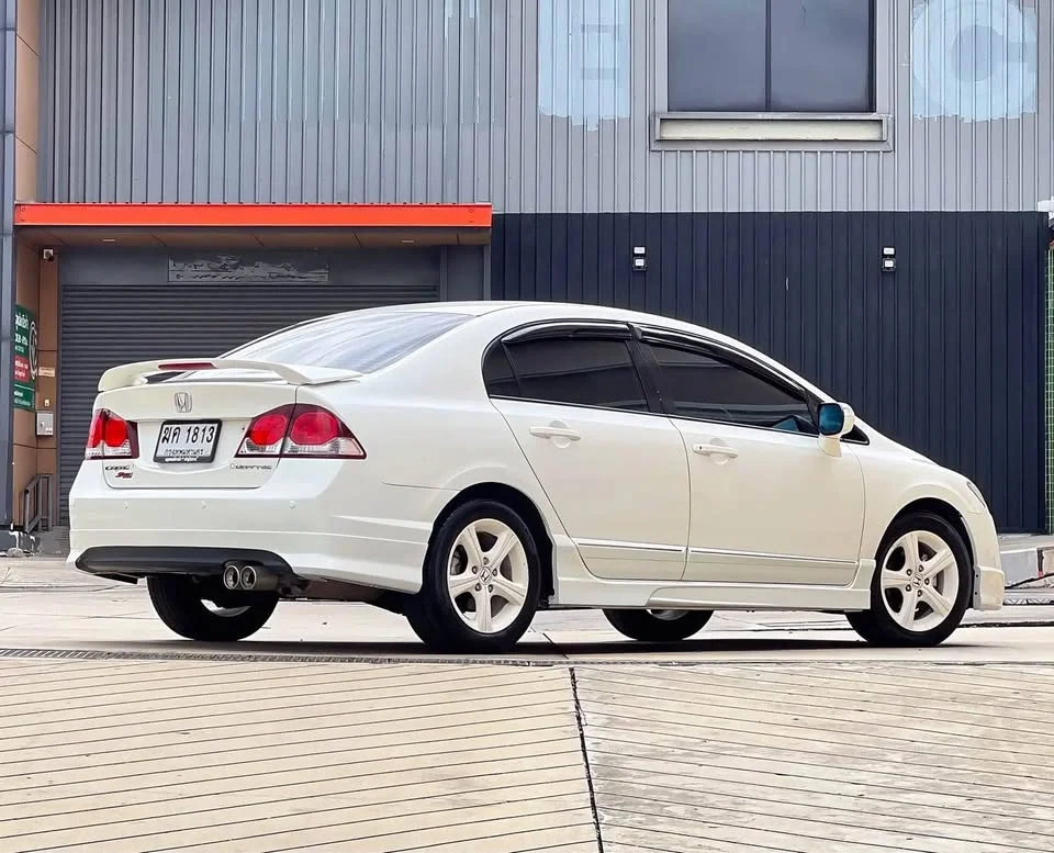 2012 Honda Civic VIII 2