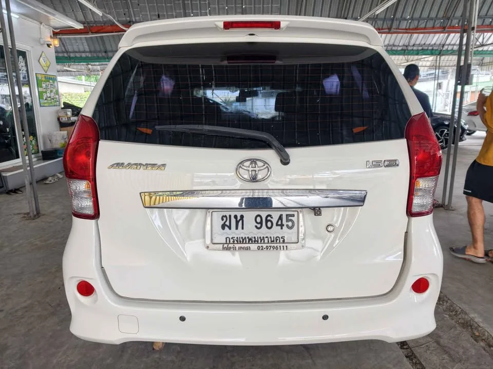 2012 Toyota Avanza II 3