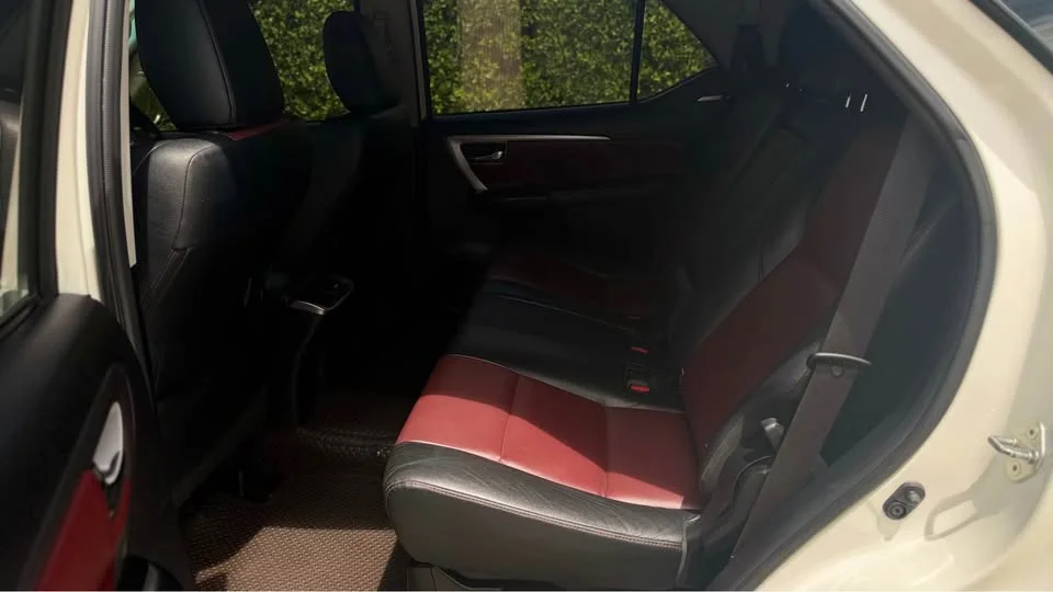 2016 Toyota Fortuner II 2