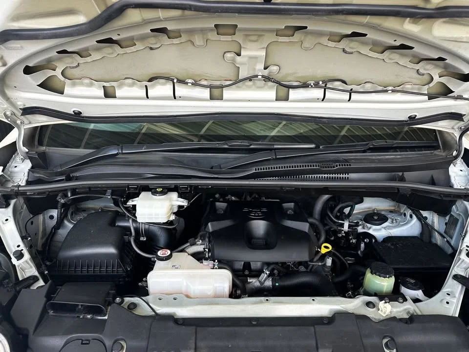2020 Toyota Commuter VI (H300) 3