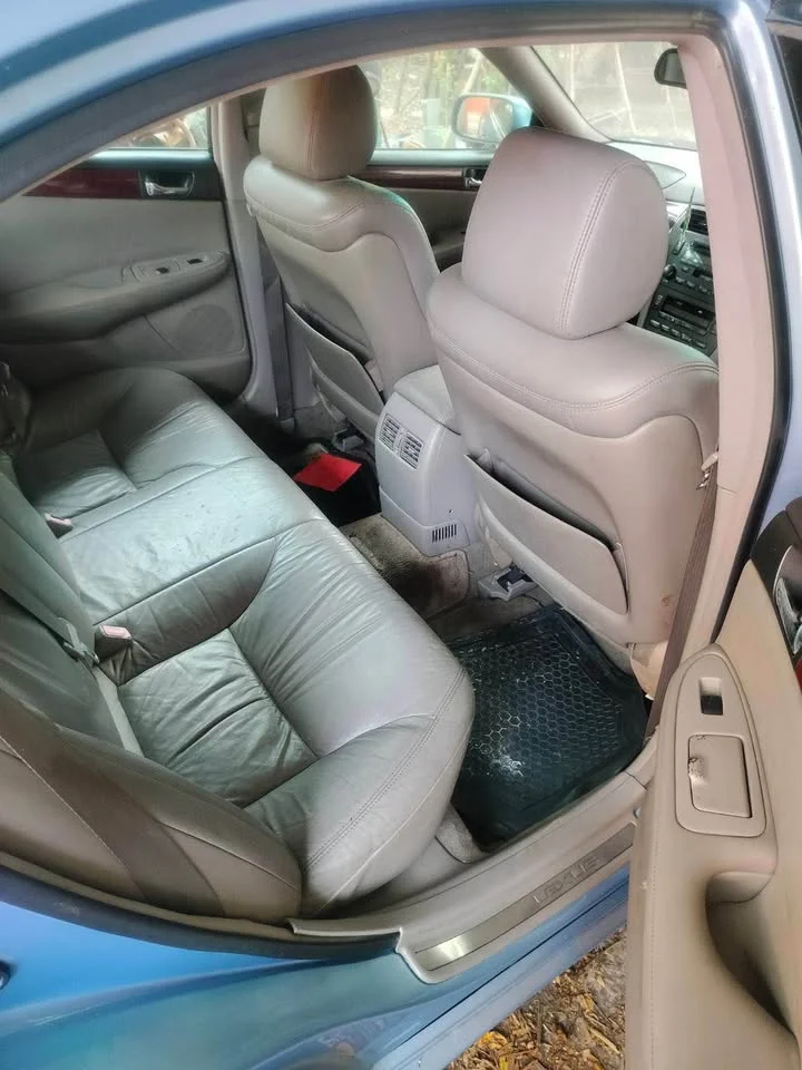 2004 Lexus ES IV 3