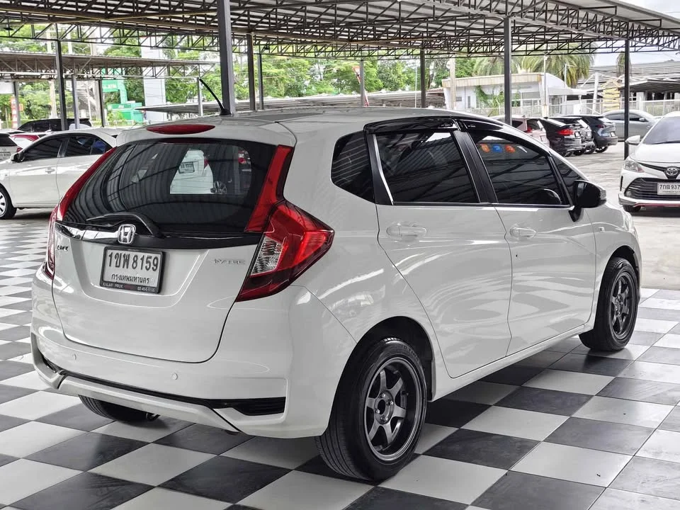 2020 Honda Jazz III 3