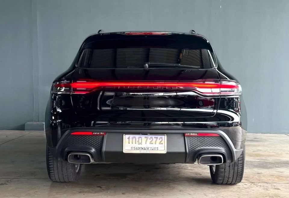 2024 Porsche Macan I 2