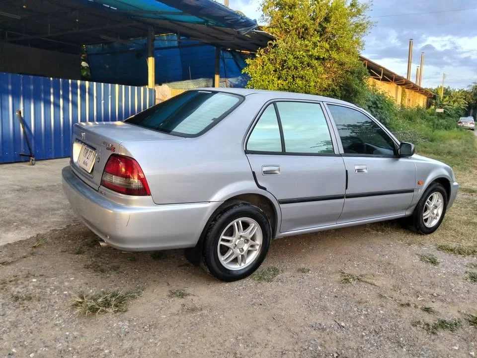 2000 Honda City III 2