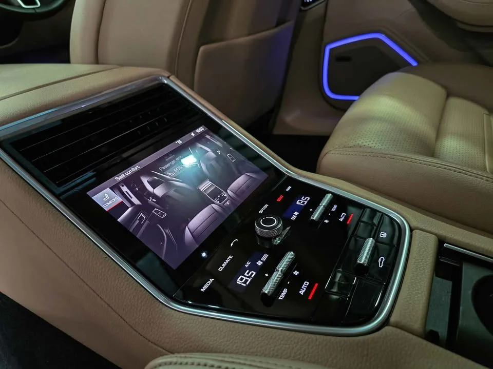 2019 Porsche Panamera II 3