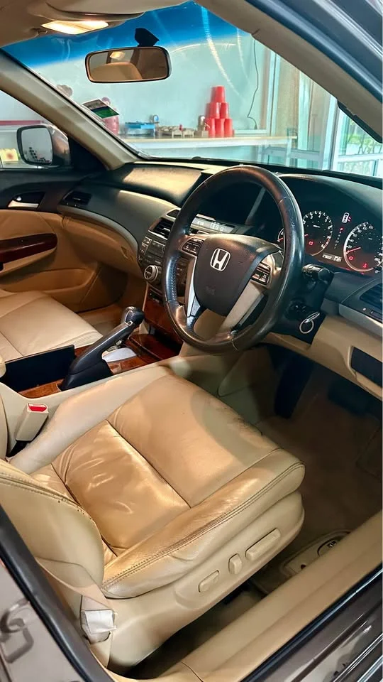 2010 Honda Accord VIII 2