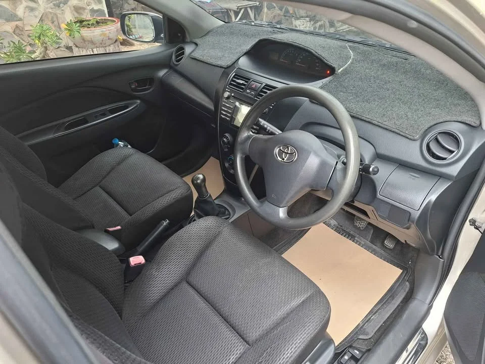 2010 Toyota Vios II 3