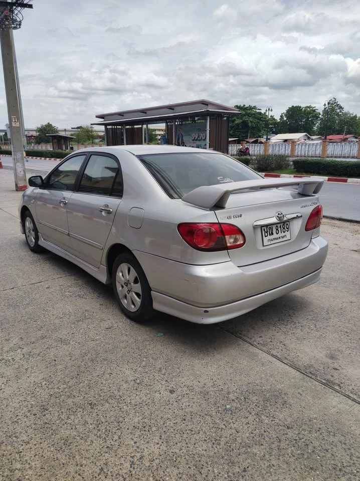 2004 Toyota Corolla Altis IX (E120) 2
