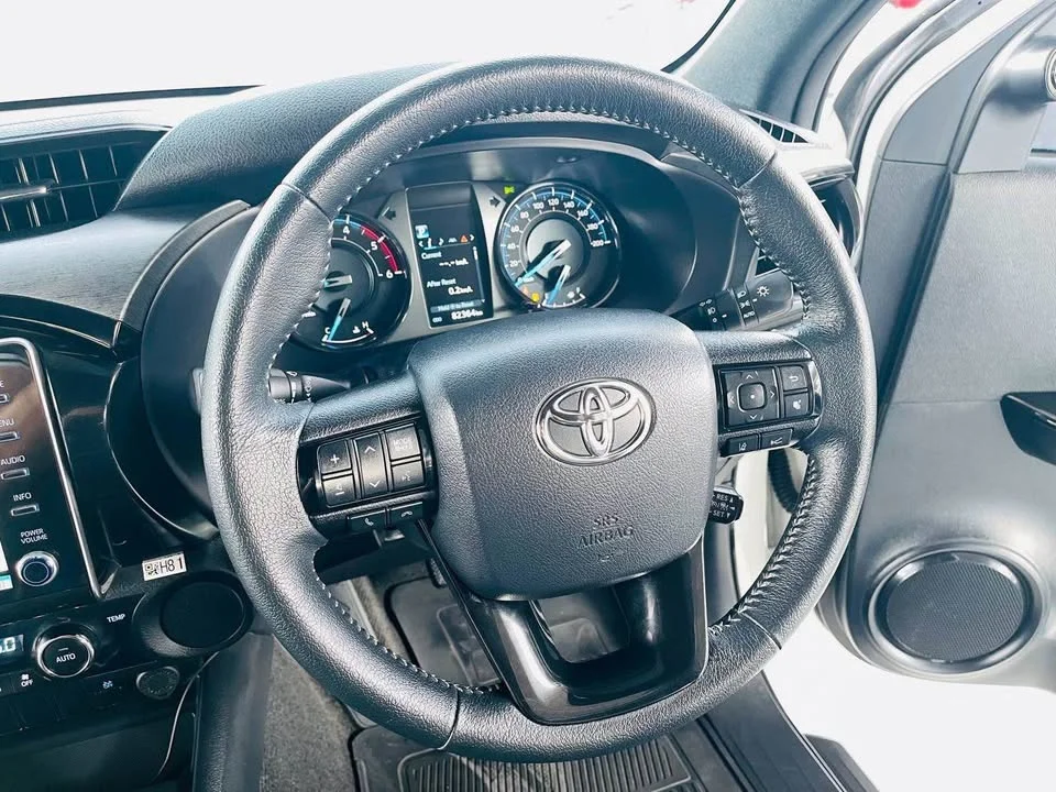 2021 Toyota Hilux VIII 3