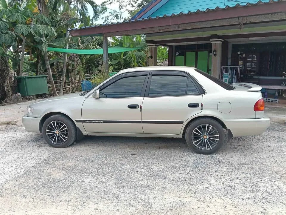2000 Toyota Corolla Altis VIII (E110) 2