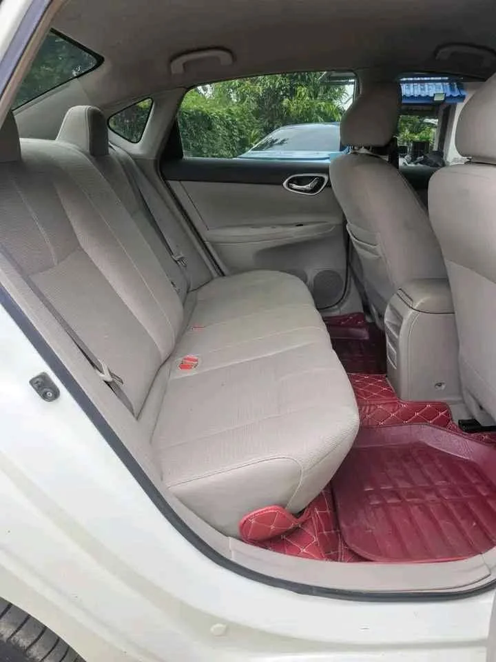 2012 Nissan Sylphy III (B17) 2