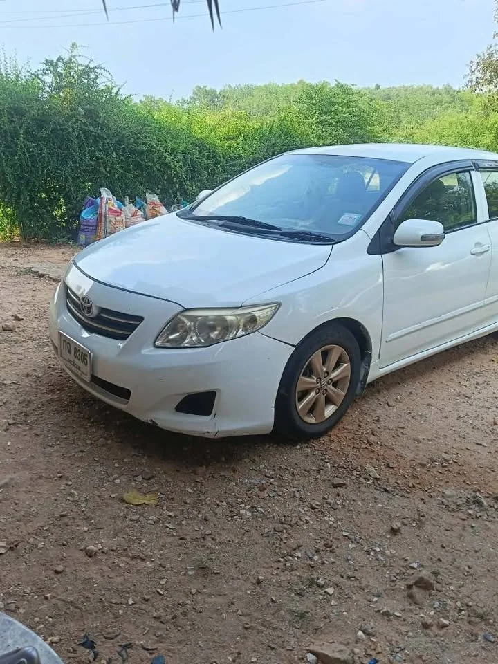2009 Toyota Corolla Altis X (E140) 3