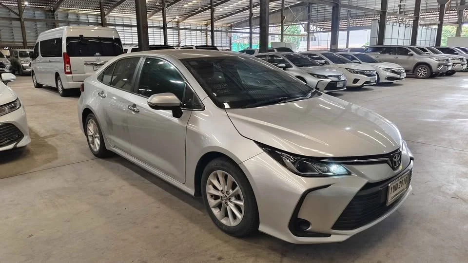 2020 Toyota Corolla Altis XII (E210) 2