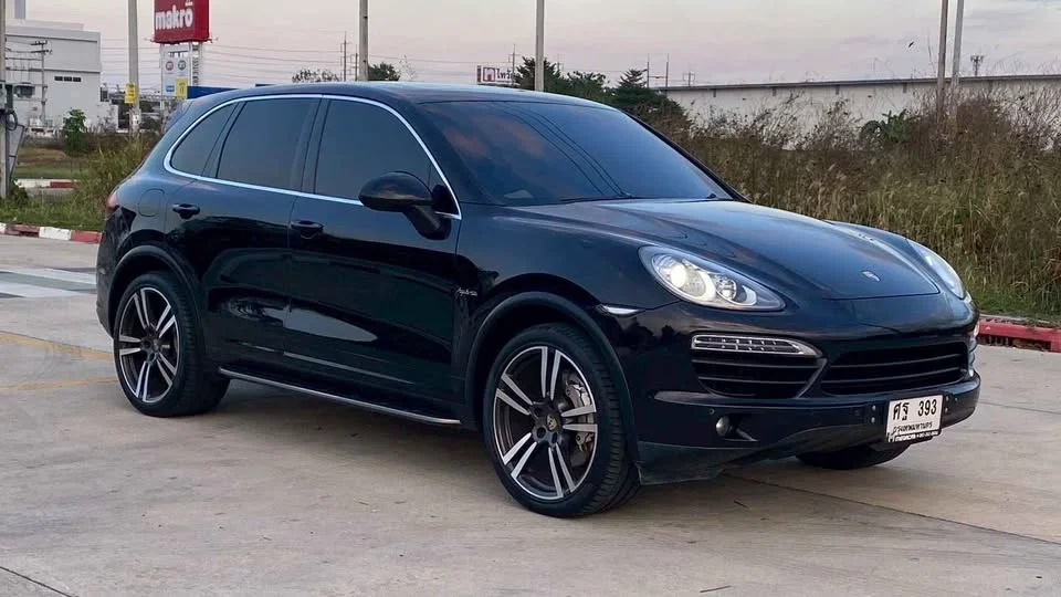 2014 Porsche Cayenne II 2