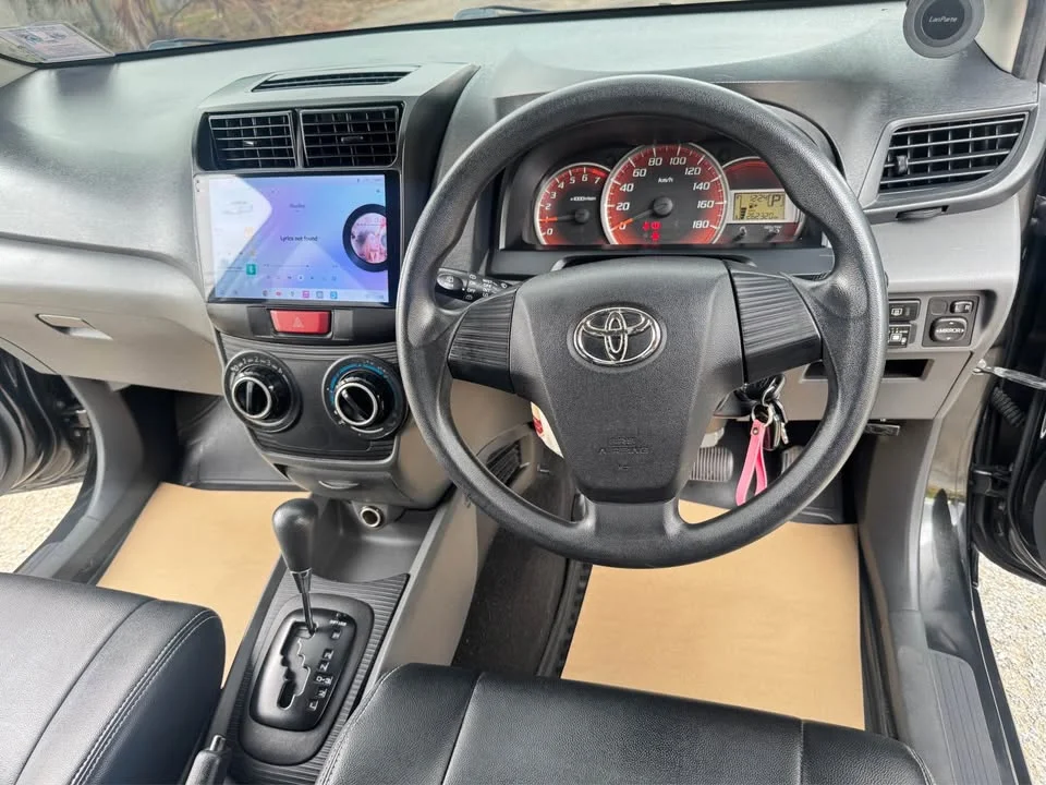 2012 Toyota Avanza II 3