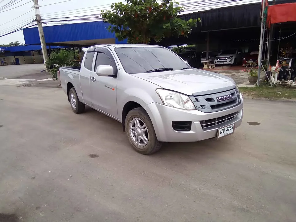 2015 Isuzu D-Max II (RT) 3