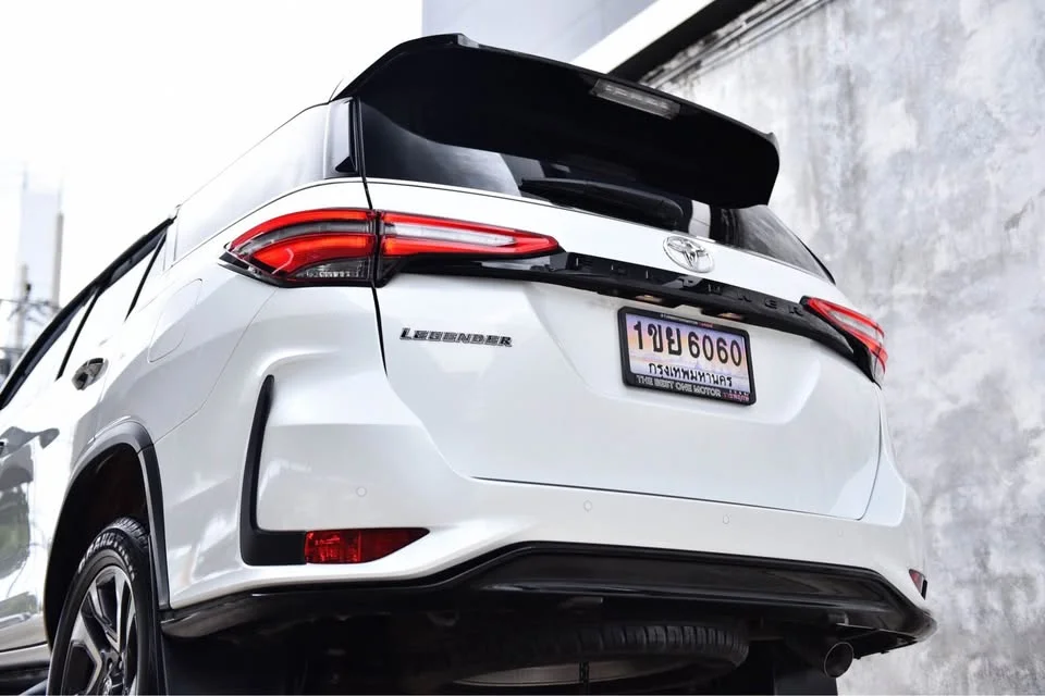 2024 Toyota Fortuner II 2