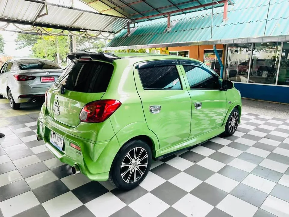 2019 Mitsubishi Mirage VI 2