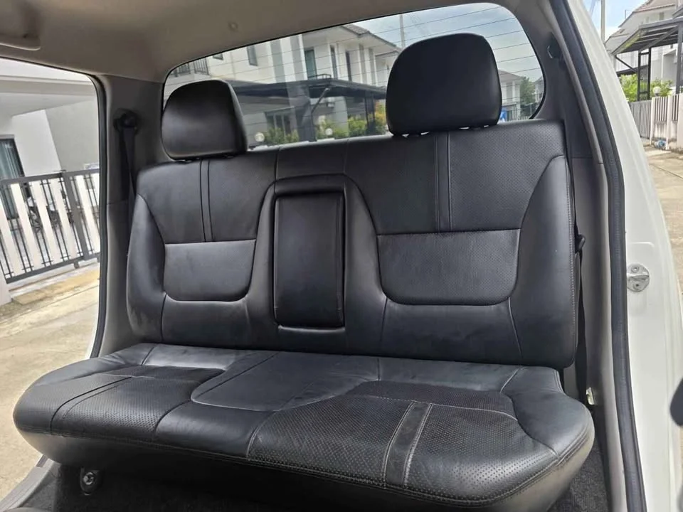2012 Mitsubishi Triton IV 2