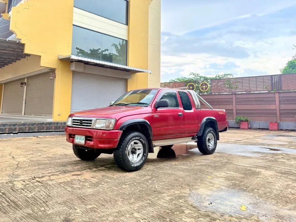 1999 Toyota Hilux Tiger VI 2