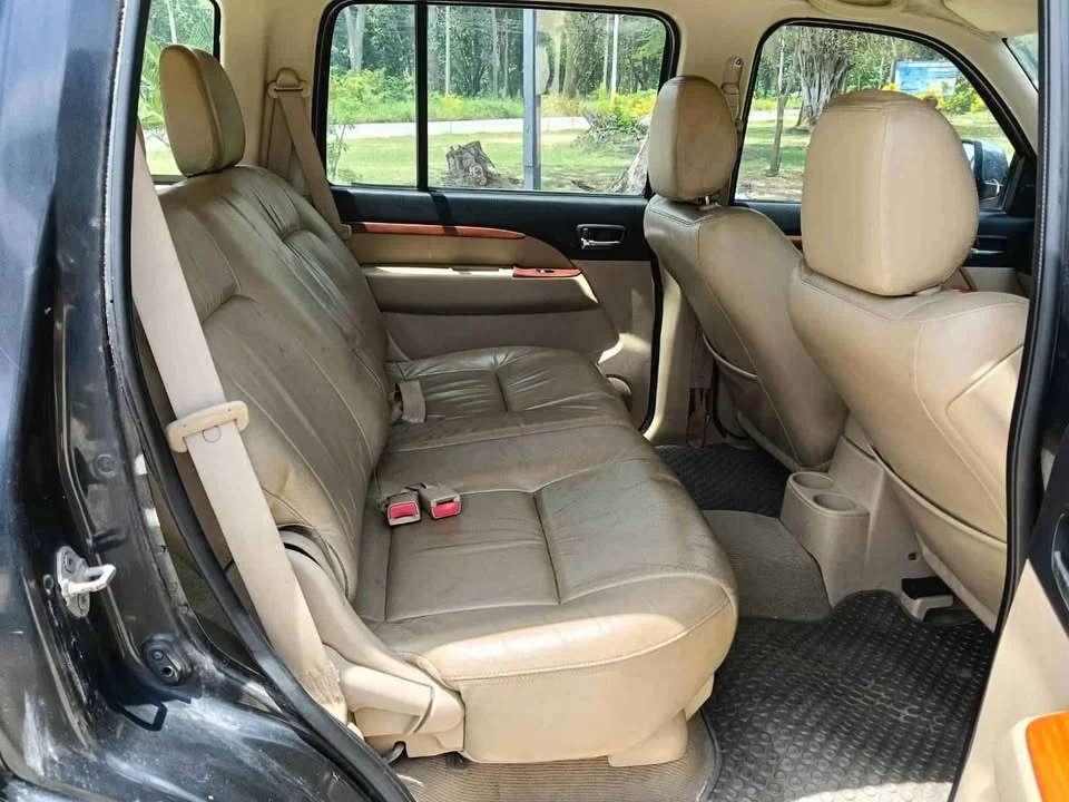 2008 Ford Everest I 3