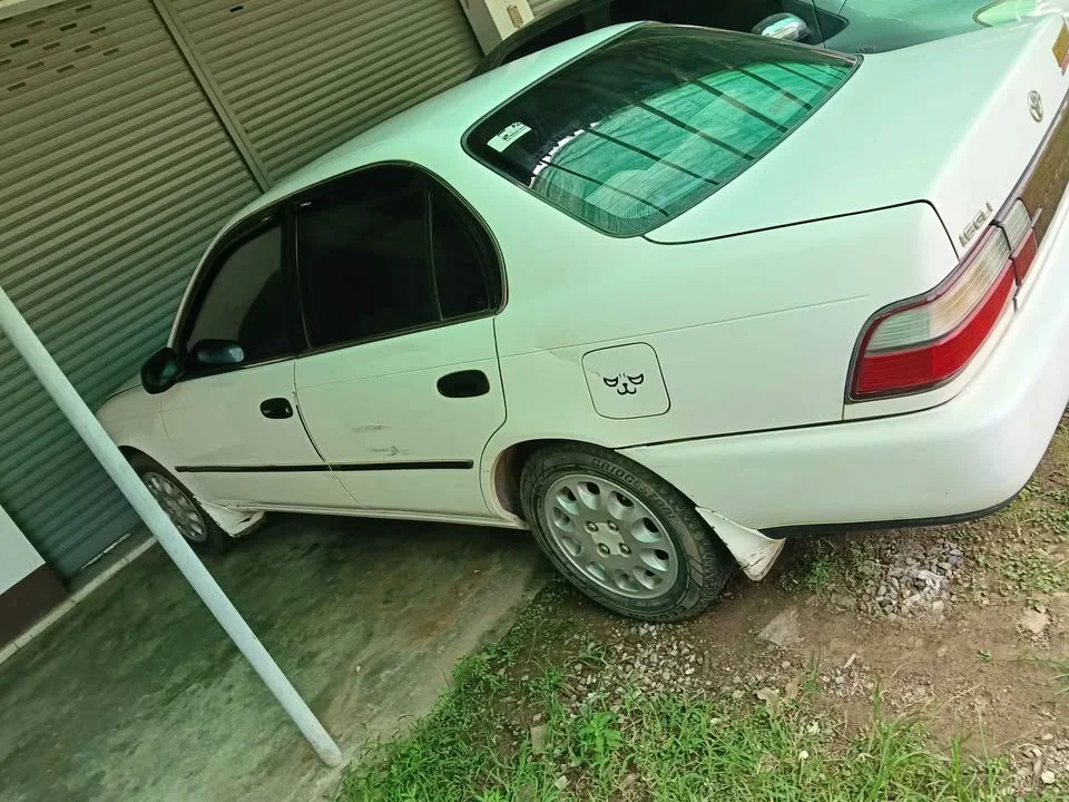 1994 Toyota Corolla Altis VII (E100) 3