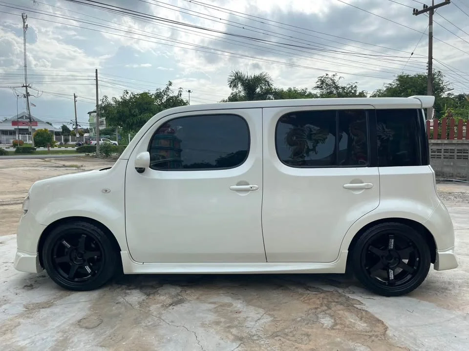 2011 Nissan Cube III (Z12) 3