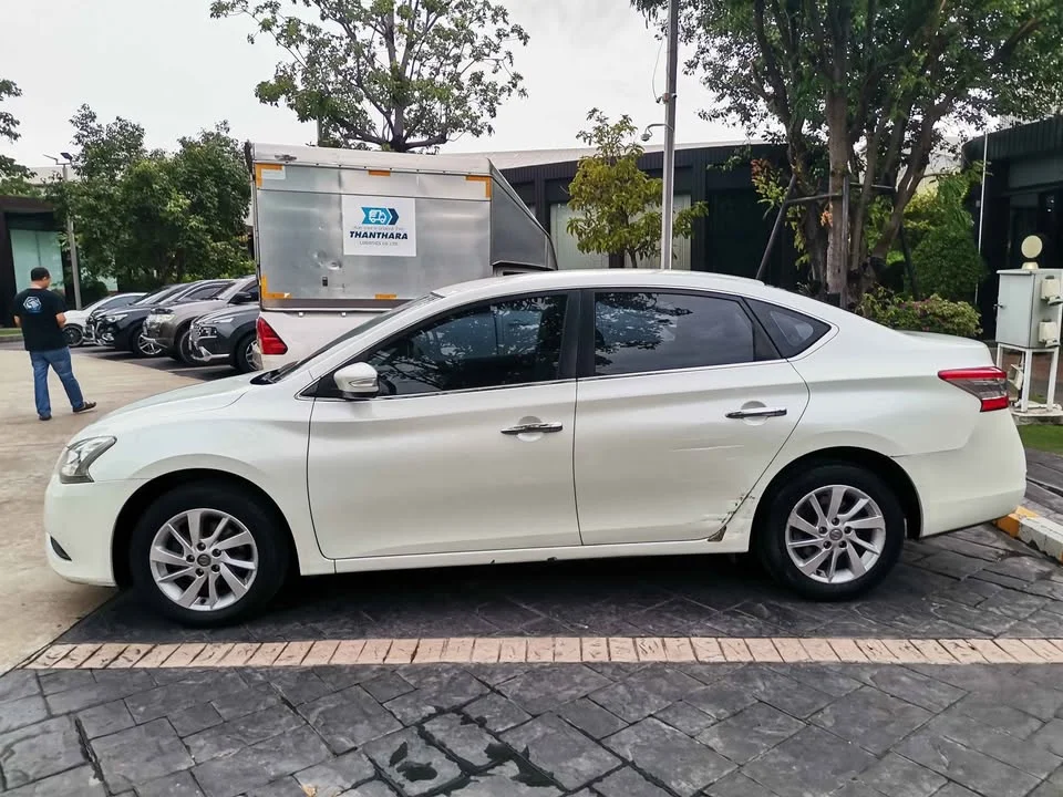 2012 Nissan Sylphy III (B17) 2