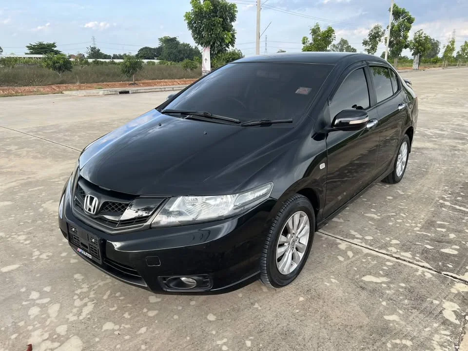 2013 Honda City V 2