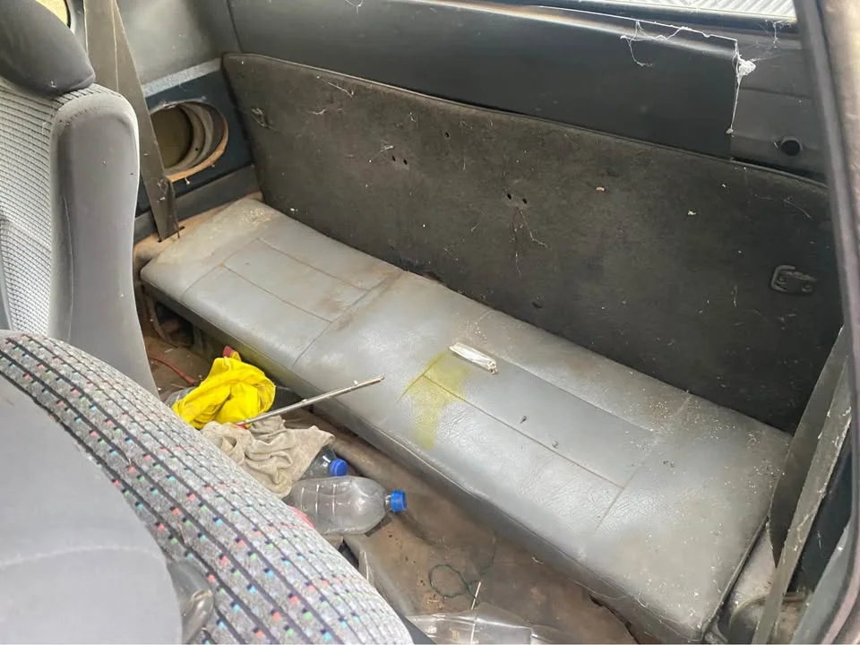 1994 Mitsubishi Triton II 3