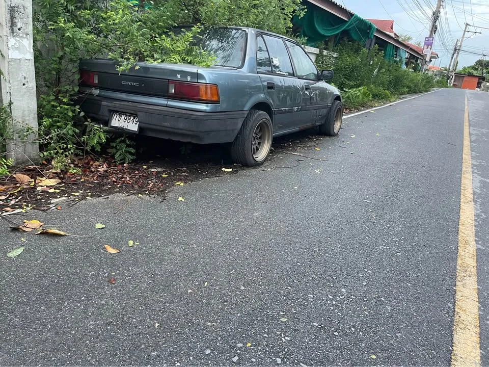 1988 Honda Civic IV 2