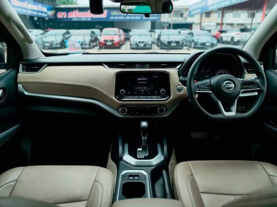 2023 Nissan Terra 3