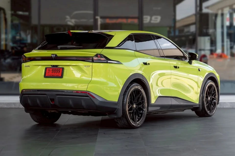 2025 Deepal S07 2