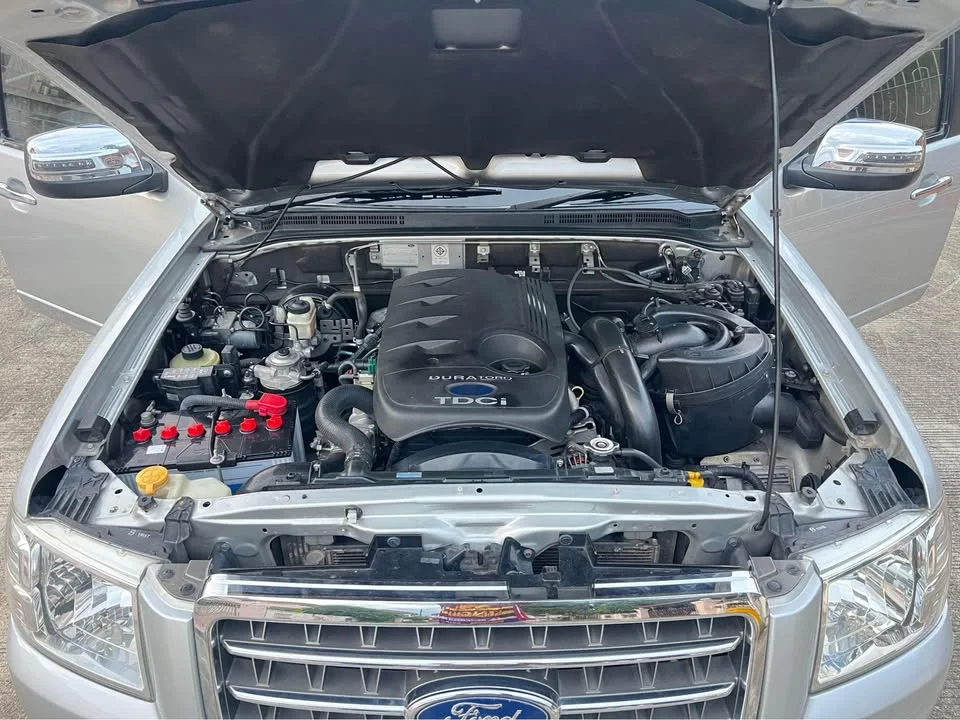 2007 Ford Everest I 3