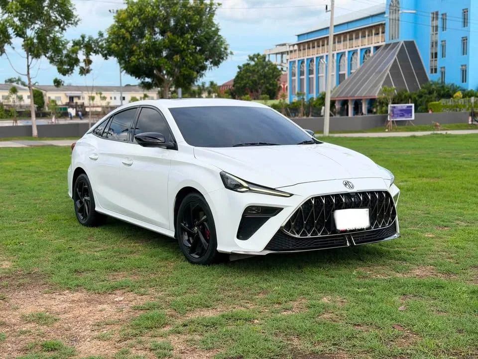 2025 MG 5 II 3