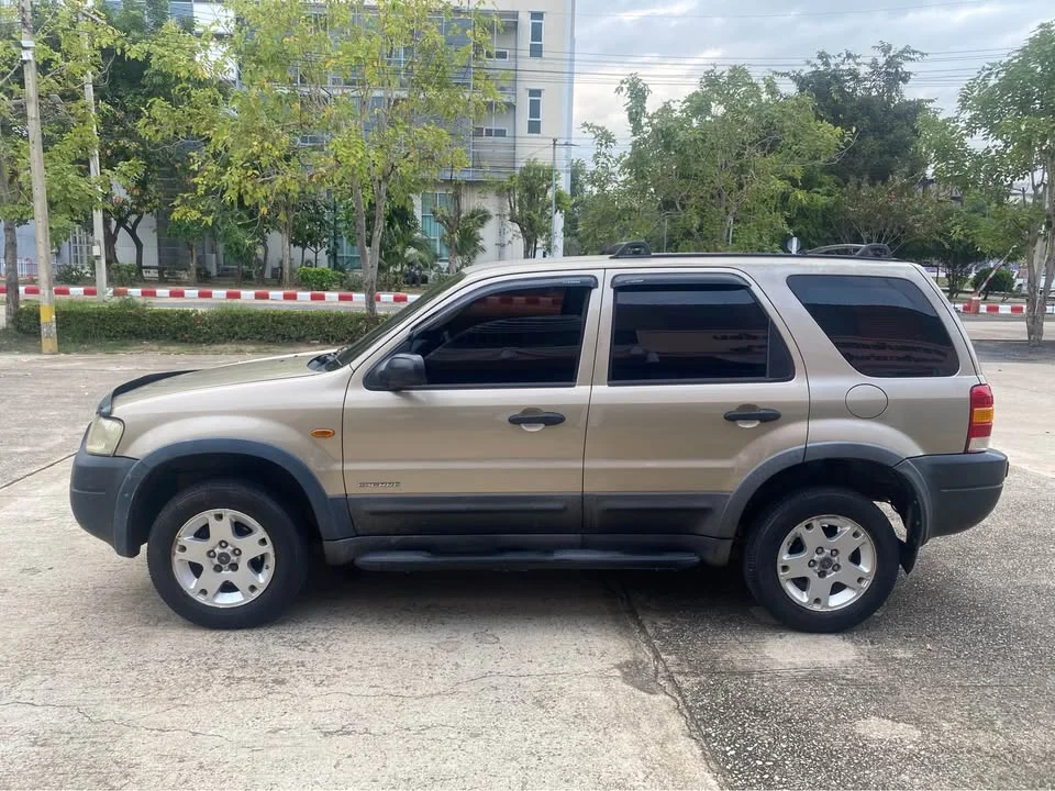 2004 Ford Escape I 2
