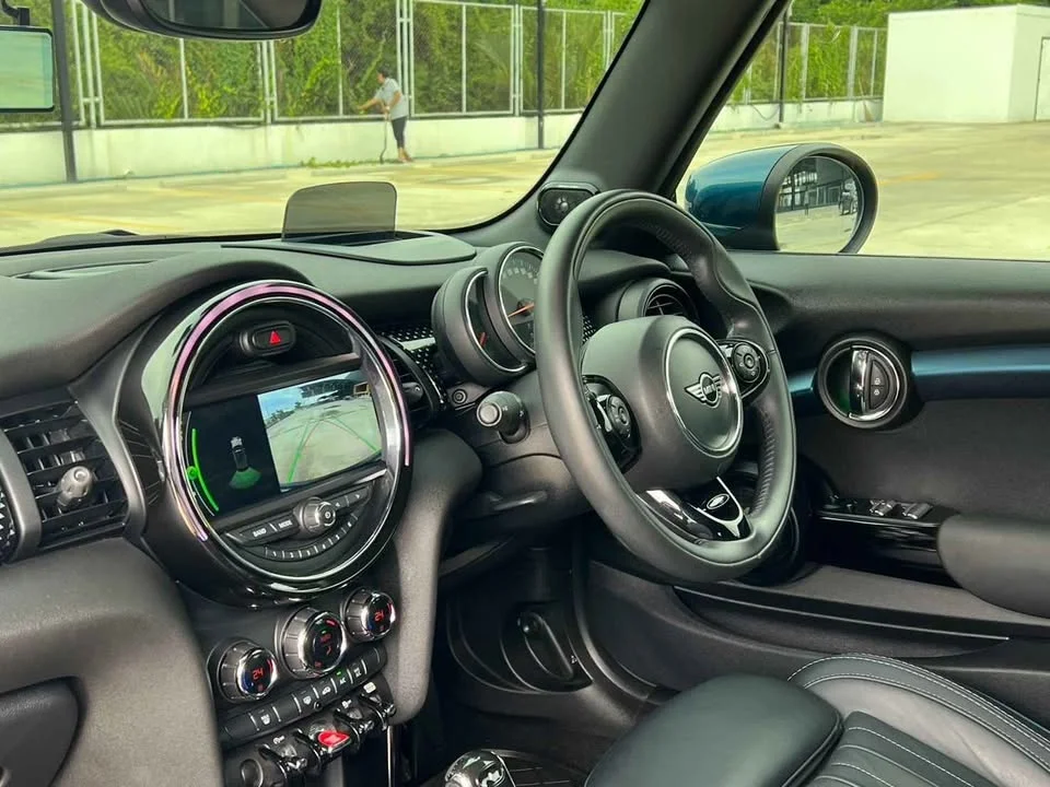 2021 Mini Hatch  III 3