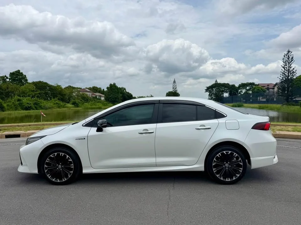 2024 Toyota Corolla Altis XII (E210) 2