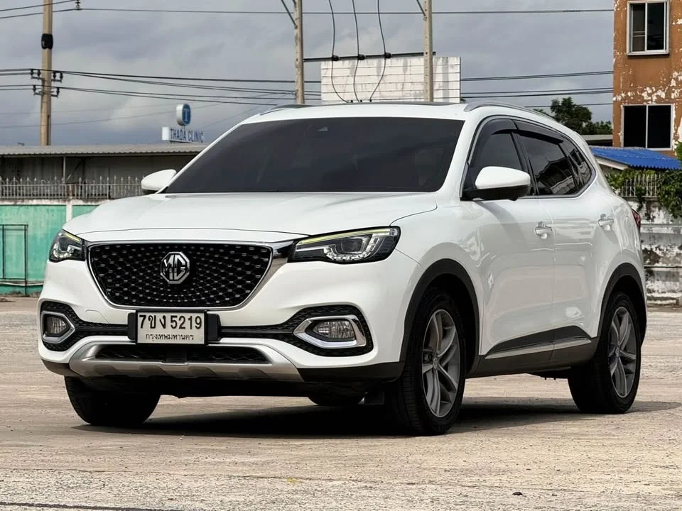 2019 MG HS 3