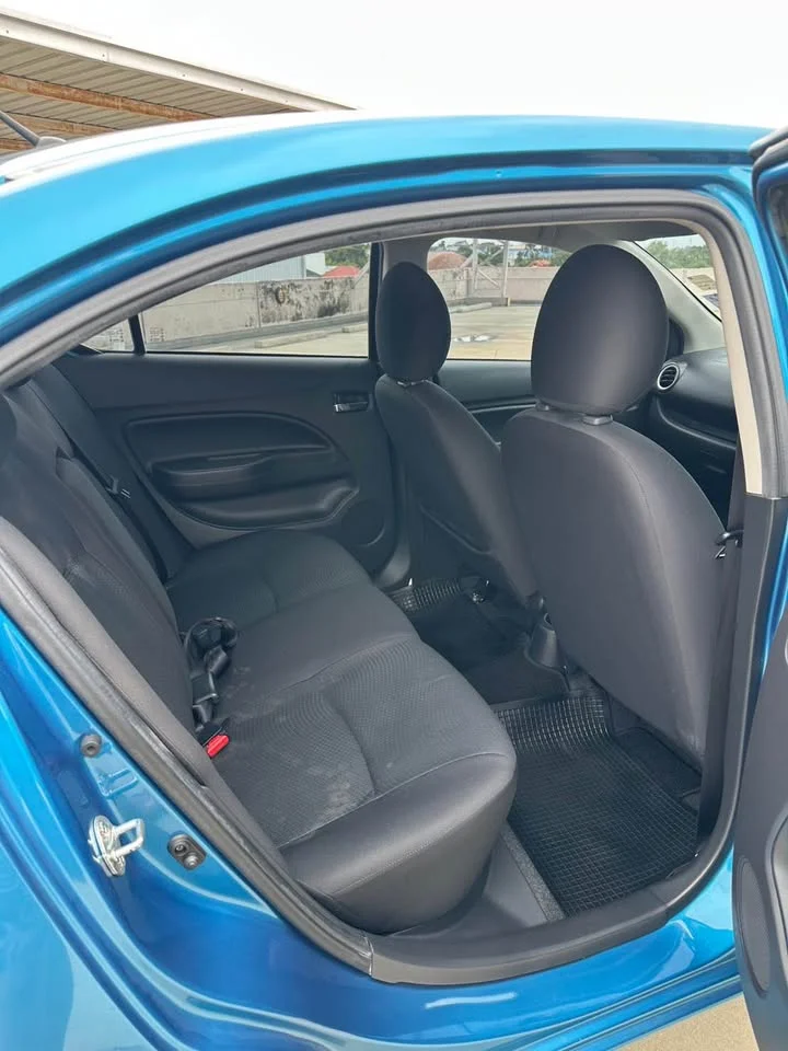 2015 Mitsubishi Attrage VI 2
