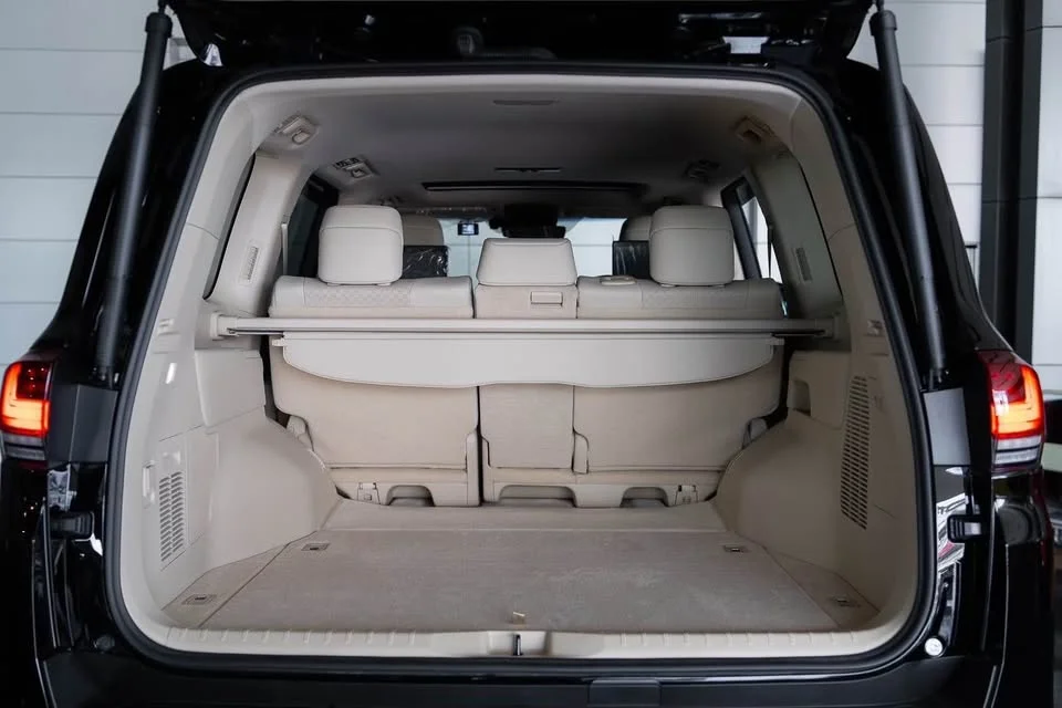 2025 Toyota Land Cruiser J300 2