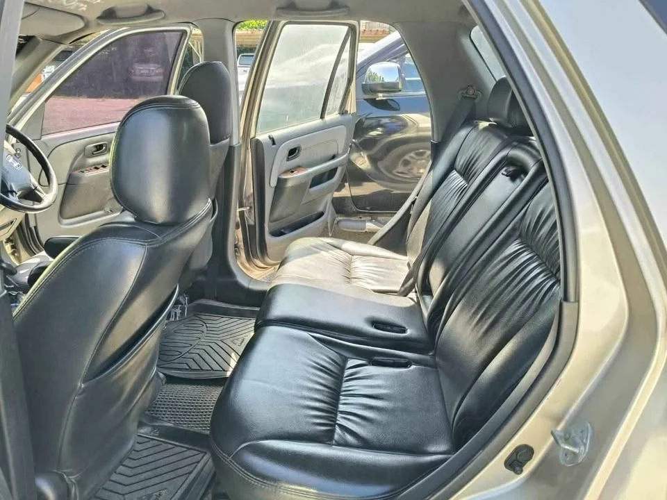 2003 Honda CR-V II 3