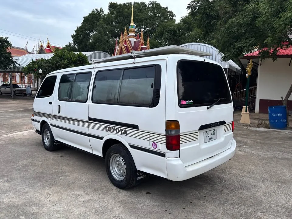 Toyota Commuter IV (H100) 3