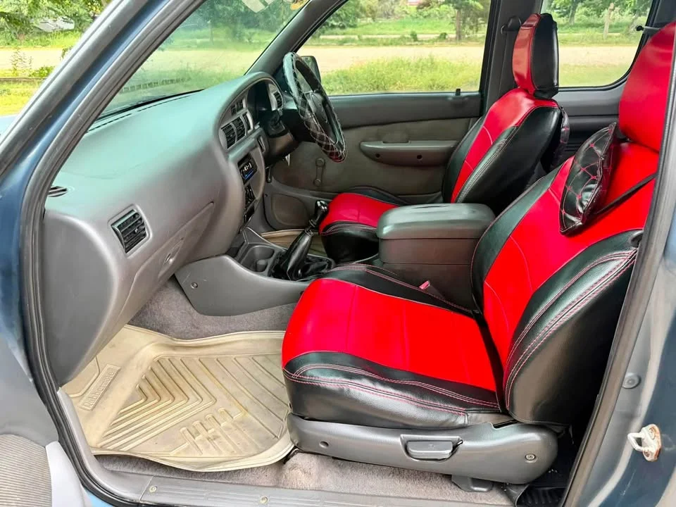 2005 Ford Ranger I 3