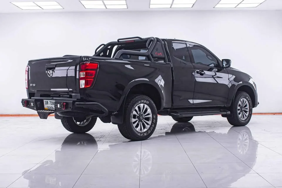 2023 Mazda BT-Series III 3