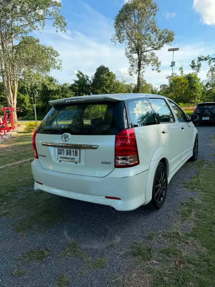 2008 Toyota Wish I 2
