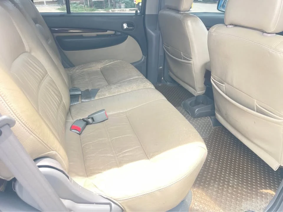 2005 Ford Everest I 3