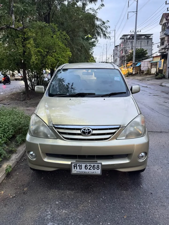 2004 Toyota Avanza I 3