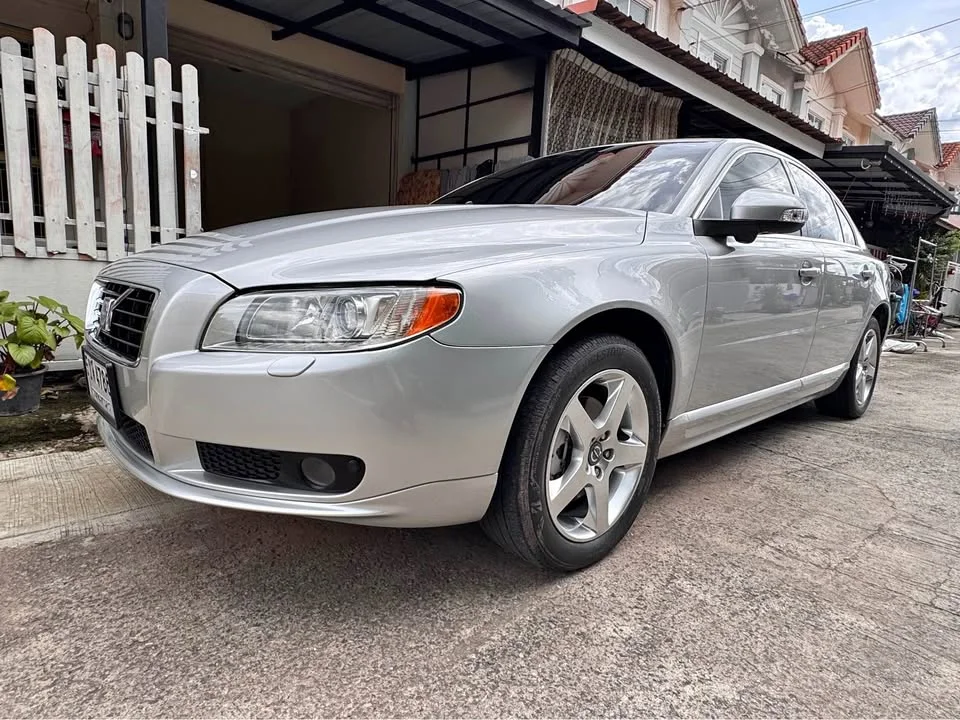 2010 Volvo S80 II 2
